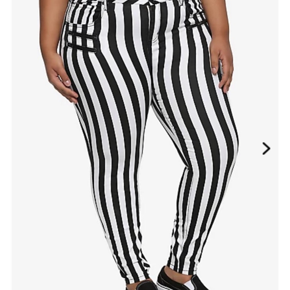 Striped skinny jeans
